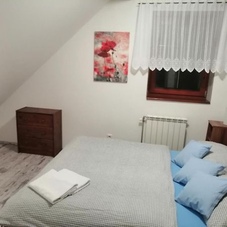 Apartment Zelezny Hrozen Valtice Extérieur photo